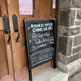 a sign outside a bakery