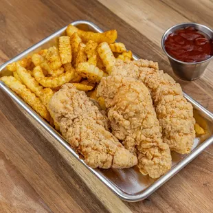 ROFO Box (Chicken tenders &amp; Old Bay Fries)