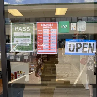 Charm Culture: Hours of Operation