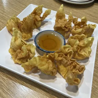 8 Piece Crab Cheese Wontons