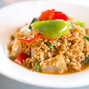 Pad Gra Pow ~ Basil Chicken