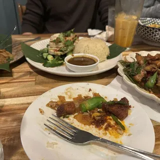 Spicy basil with crispy pork belly