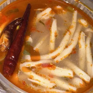 Tom Yum: perfect sourness.