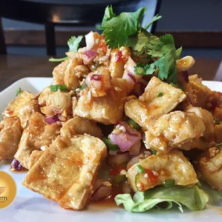 Crispy Tofu Salad*