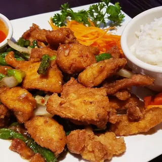 Crispy Chicken Ka Pow**