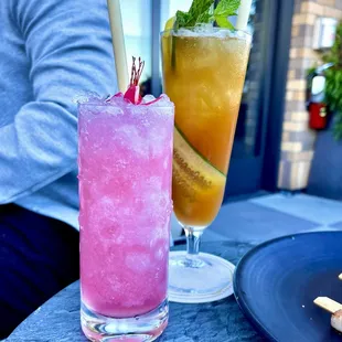 Kissin&apos; in the California Sun + Proper Cup