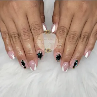 Nails done by nails tech Jessica @nailed_beauty