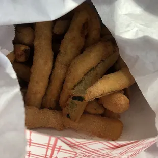 Zucchinis, they were good but bland. I put salt and pepper on it when I got home and added hot sauce to the ranch.