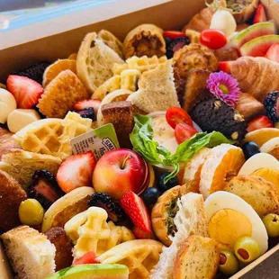 Brunch box