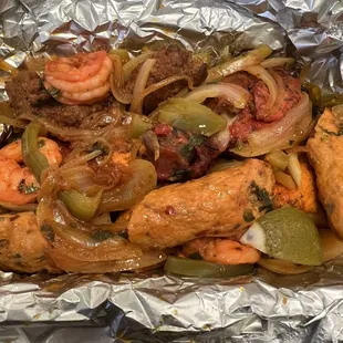 Tandoori Mixed Grill Chicken sausages  Lamb sausages  73. Tandoori Chicken Shrimp