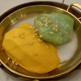 Mango Sticky Rice (Seasonal)