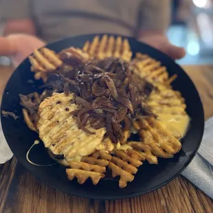 Brisket waffle fries