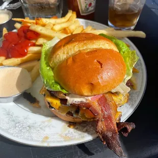 Double Bacon Cheeseburger
