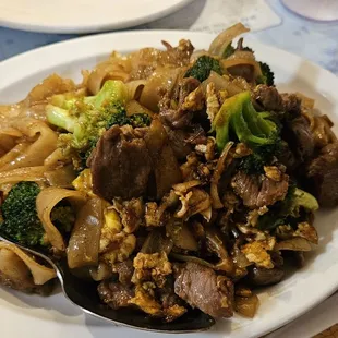 Pad See eew beef