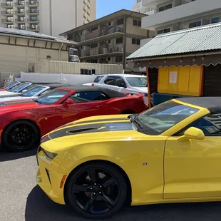 At their Uluniu Ave location between Kūhiō and Prince Edward Street.