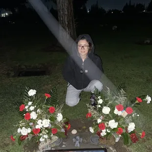 The owner said "they were beautiful arrangements" I didn't deny they were pretty. Either way it wasn't what I ordered nor was it fixed.