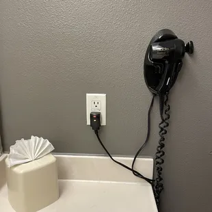 Blow dryer