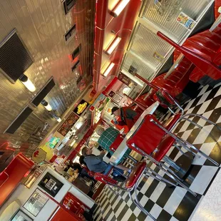 diners in a diner