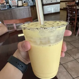 Mango lassi