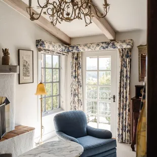 Chateau du Sureau. Elderberry Room. Private Balcony.