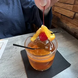 oysters and mussels, drink