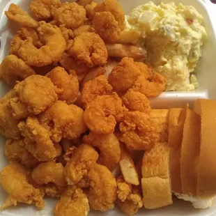 Shrimp po boy platter