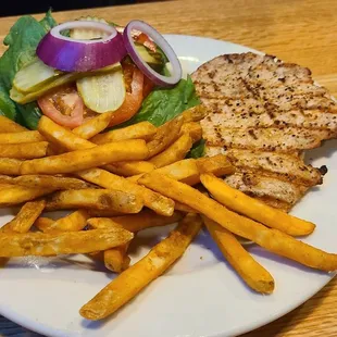Grilled Tenderloin with fries