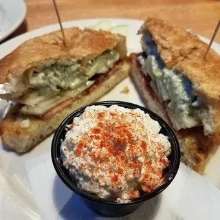 Gorgonzola Pear Melt