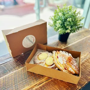 My fave pastries. Glad there&apos;s a closer location to me!  | www.moniquedao.com