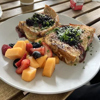 Monte Cristo Breakfast
