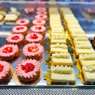 3rd Chaupain I've been to! So much good stuff. | www.moniquedao.com