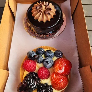 dessert, cupcakes, food