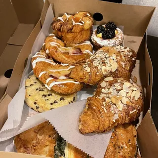 Spinach & Cheese Croissant