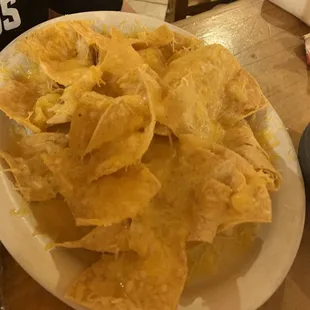 Cheese nachos