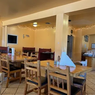 interior, ramen and noodles