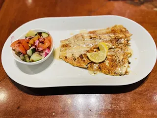 Maven’s Inn & Grill