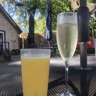It&apos;s the way to mimosa