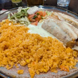 a plate of mexican food
