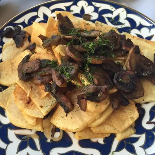 Roasted Potatoes with Mushrooms