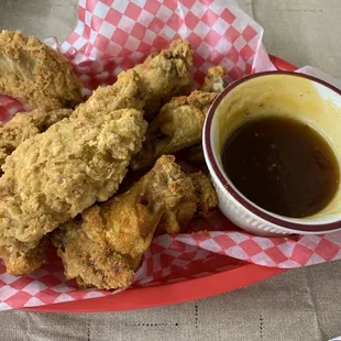 Chicken Wings with Chazzy&apos;s Sauce