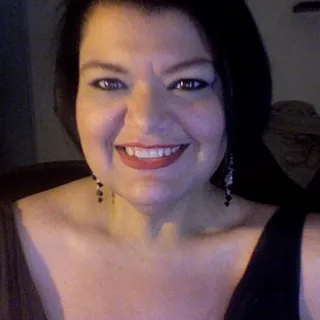Nicola B.
