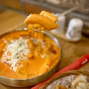 Rose Tteok-bokki... hit the spot!! Pretty tame. Will need to add more heat next time!!