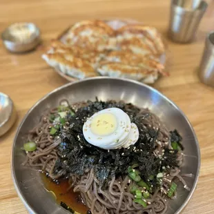 Perilla oil noodles