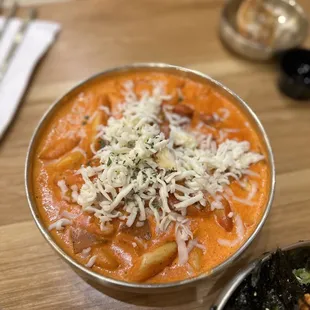 Rose Tteok-bokki