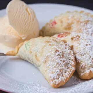 Banana Dulce de Leche Empanada a la Mode