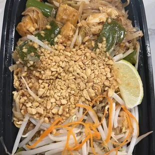 PAD THAI (GF) with tofu