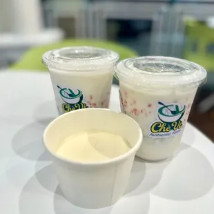 Chè &amp; tofu - both are good!  Tofu is already sweetened.