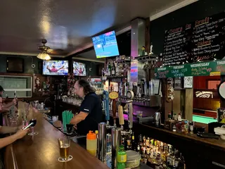 Socal's Tavern