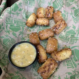 Pretzel Nugs