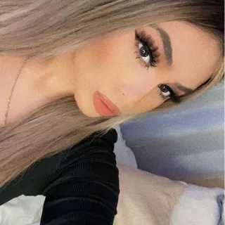 Ab R.